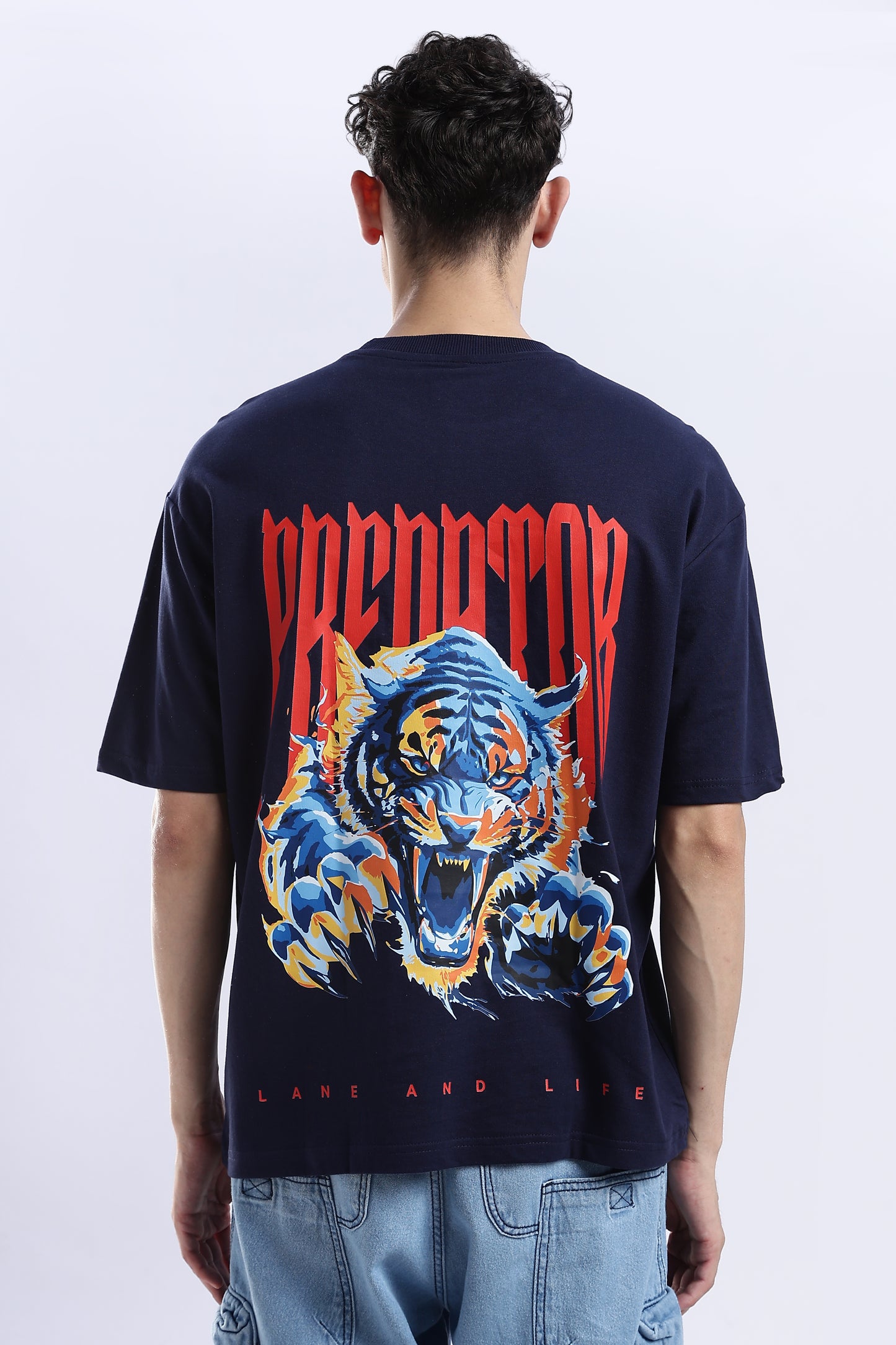 NAVY PREDATOR-LION T-SHIRT