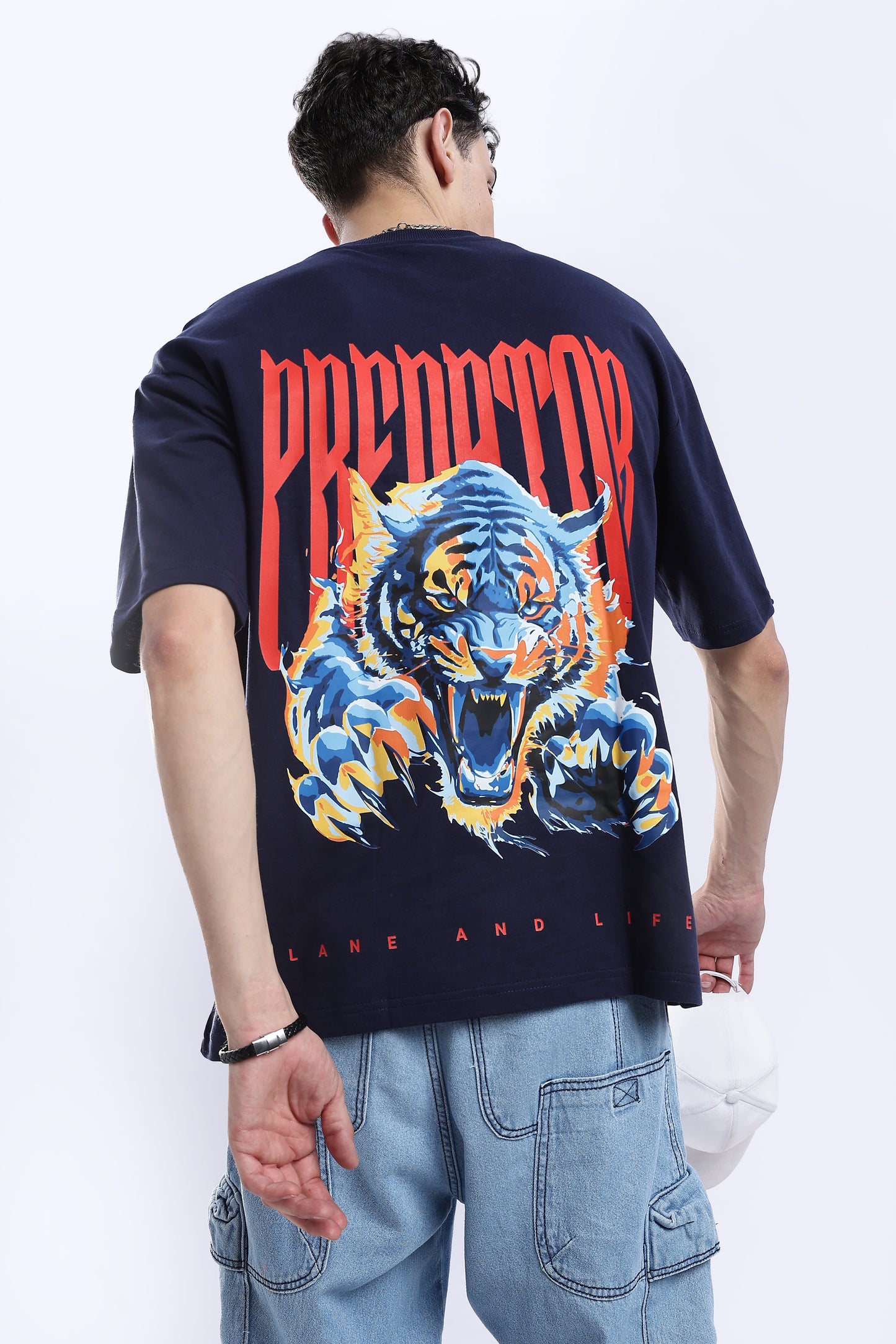 NAVY PREDATOR-LION T-SHIRT