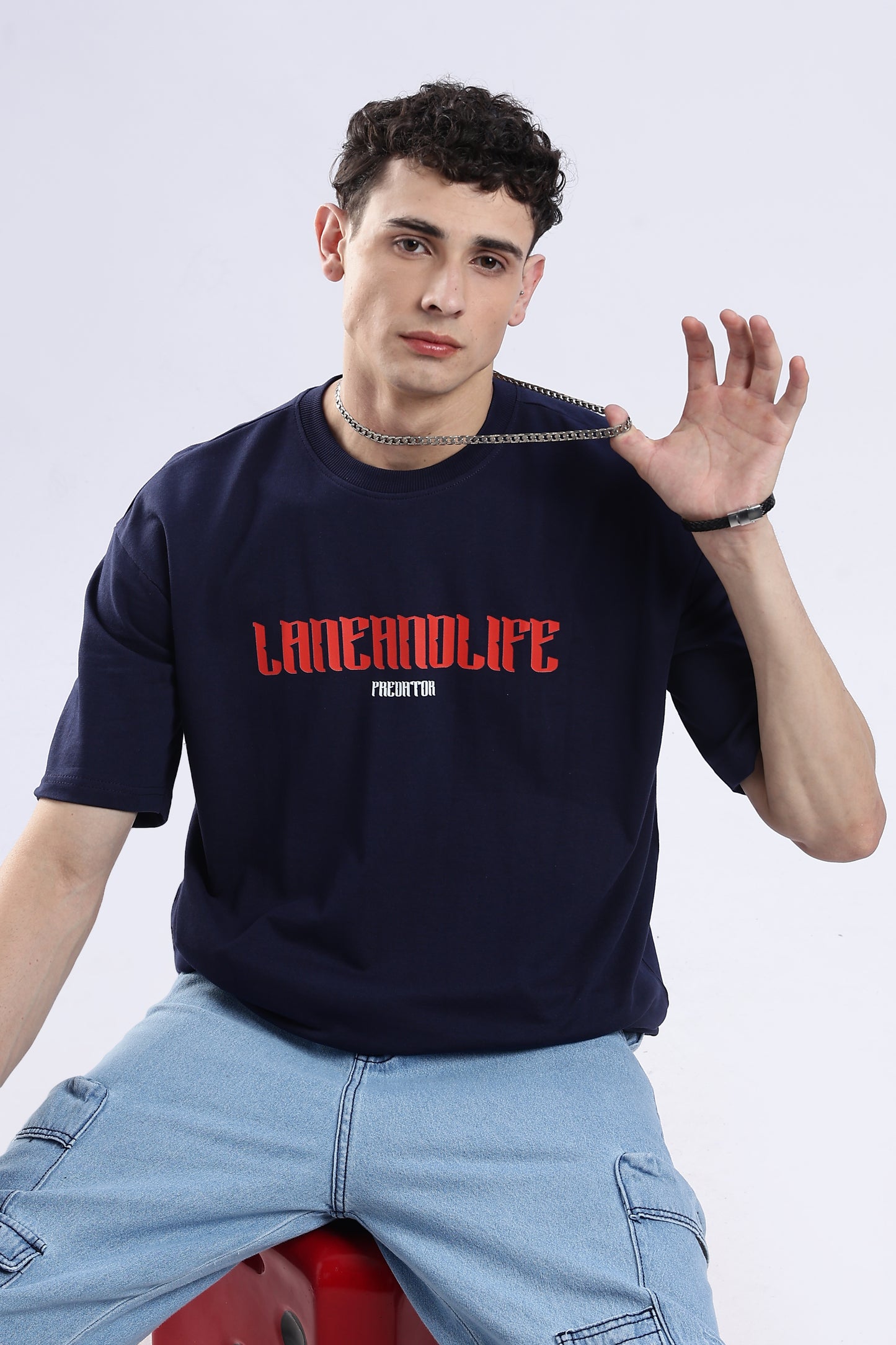 NAVY PREDATOR-LION T-SHIRT
