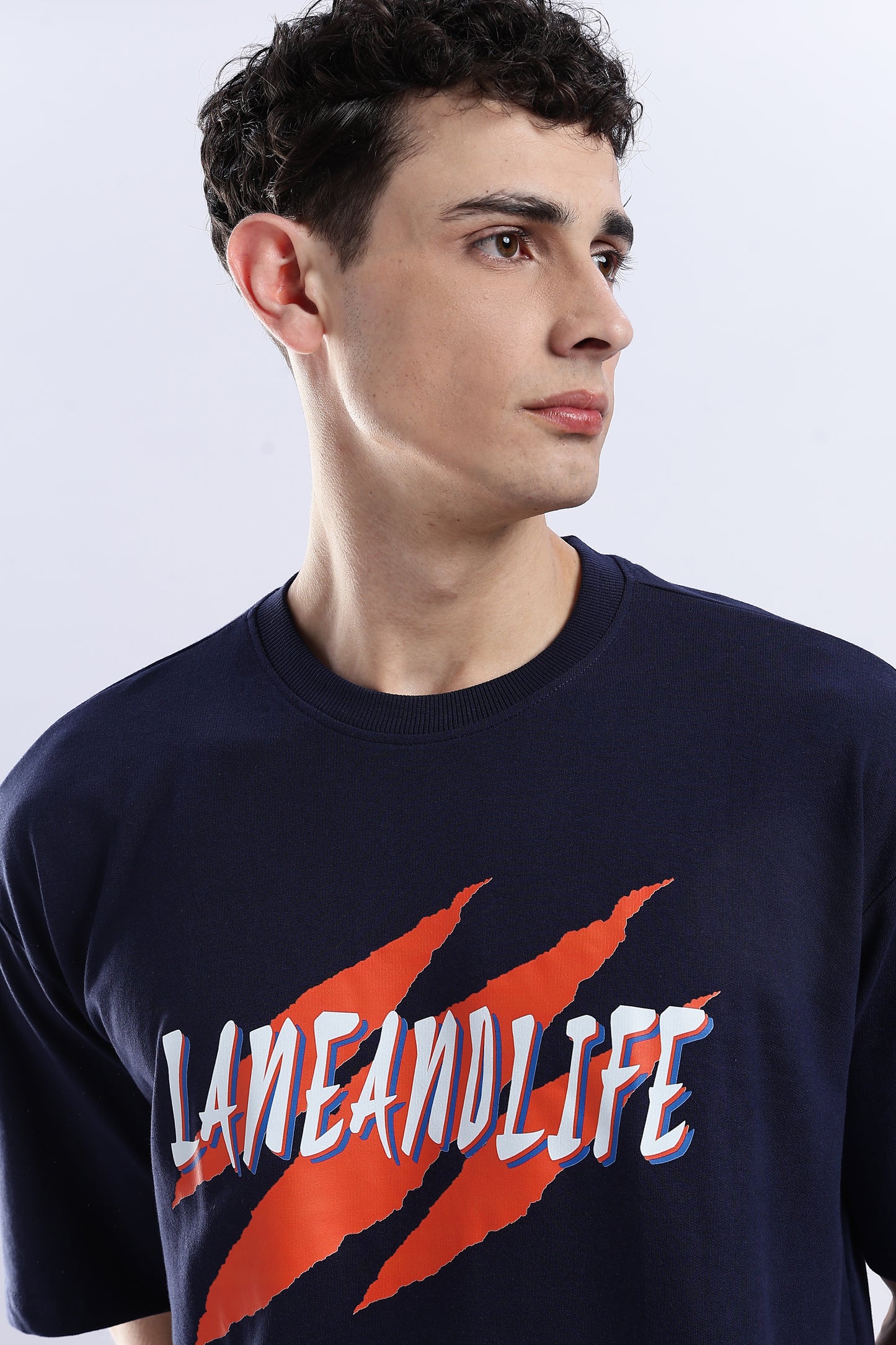 NAVY PREDATOR WILD T-SHIRT
