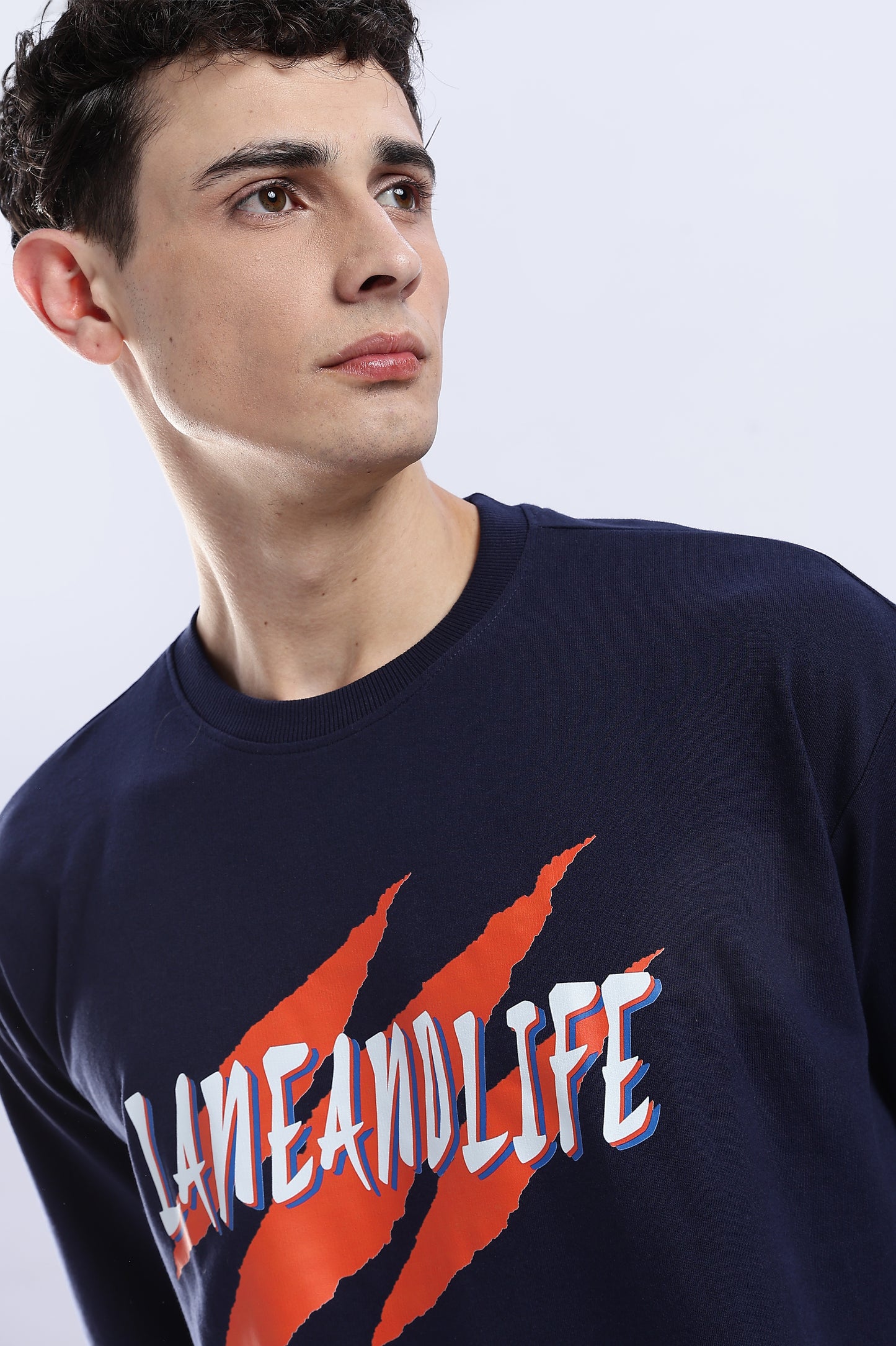 NAVY PREDATOR WILD T-SHIRT