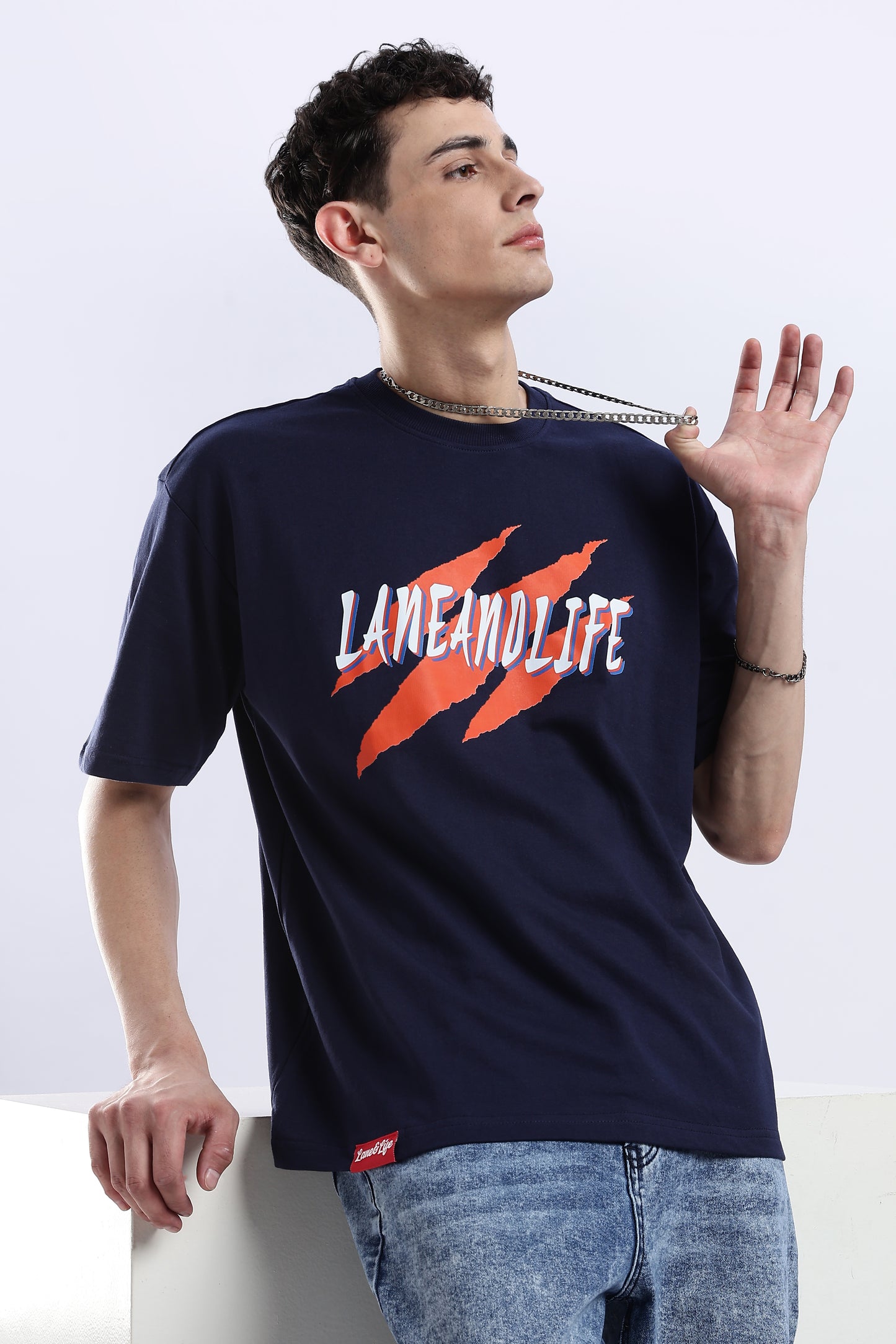 NAVY PREDATOR WILD T-SHIRT