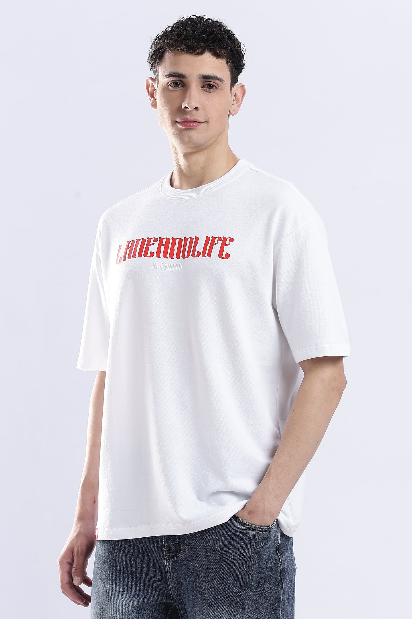 WHITE PREDATOR-LION T-SHIRT