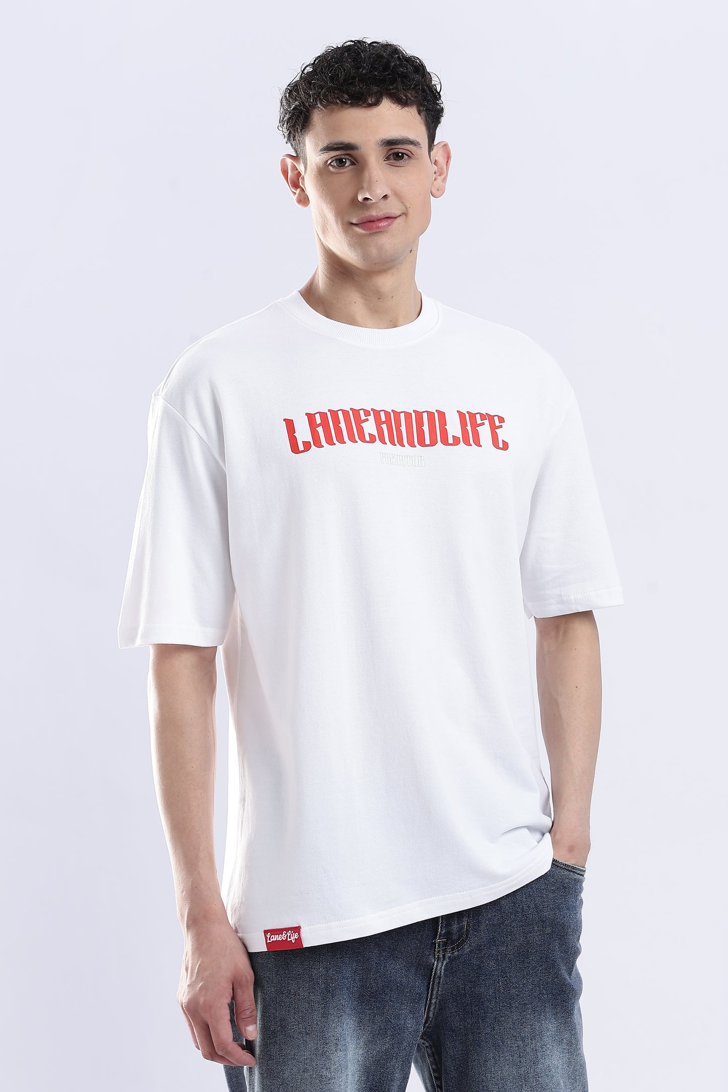 WHITE PREDATOR-LION T-SHIRT