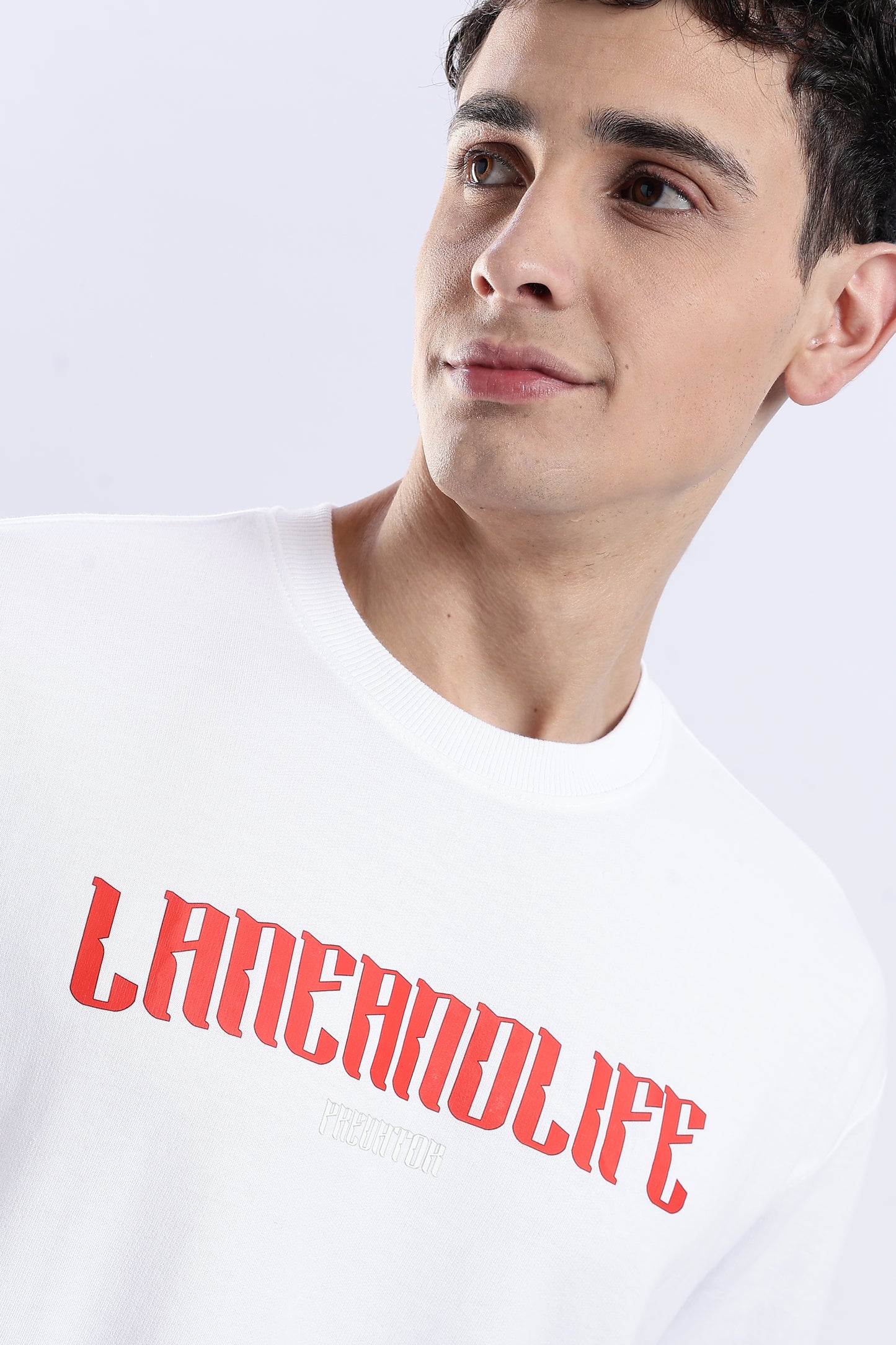 WHITE PREDATOR-LION T-SHIRT
