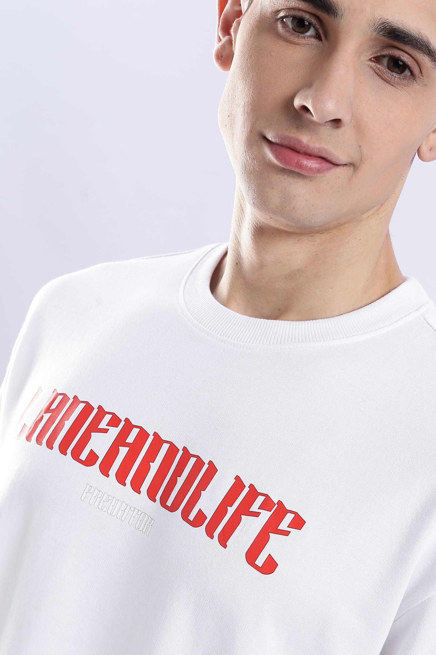 WHITE PREDATOR-LION T-SHIRT