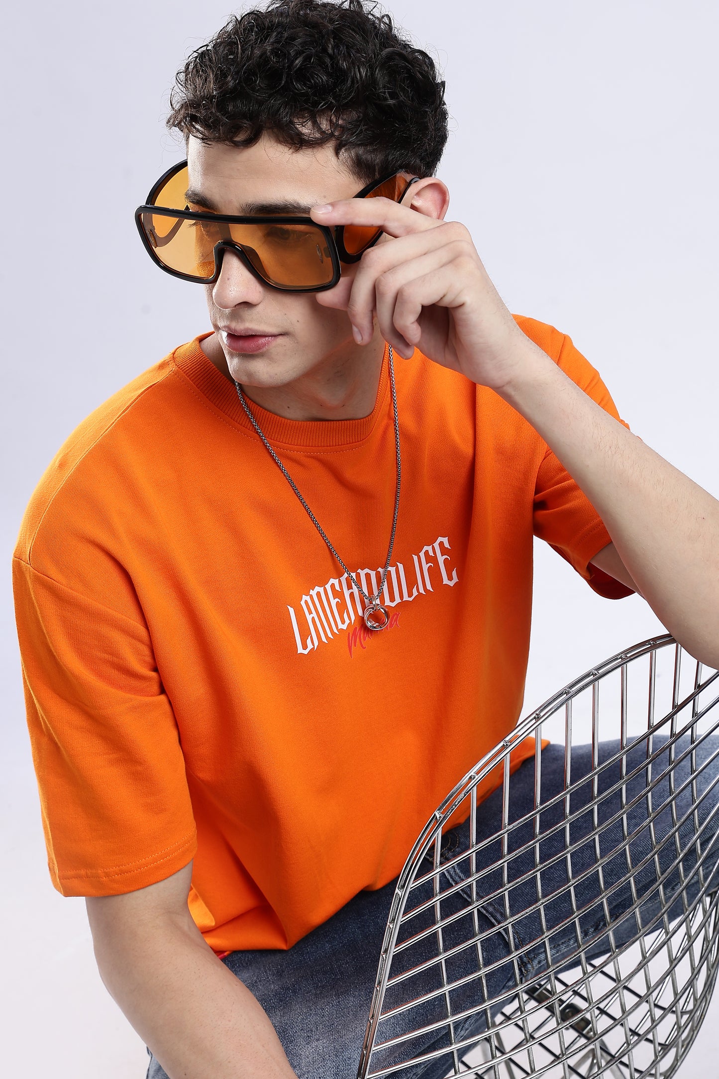 GOLDEN FINS OVERSIZED FIT T-SHIRT - OCEAN DREAMS