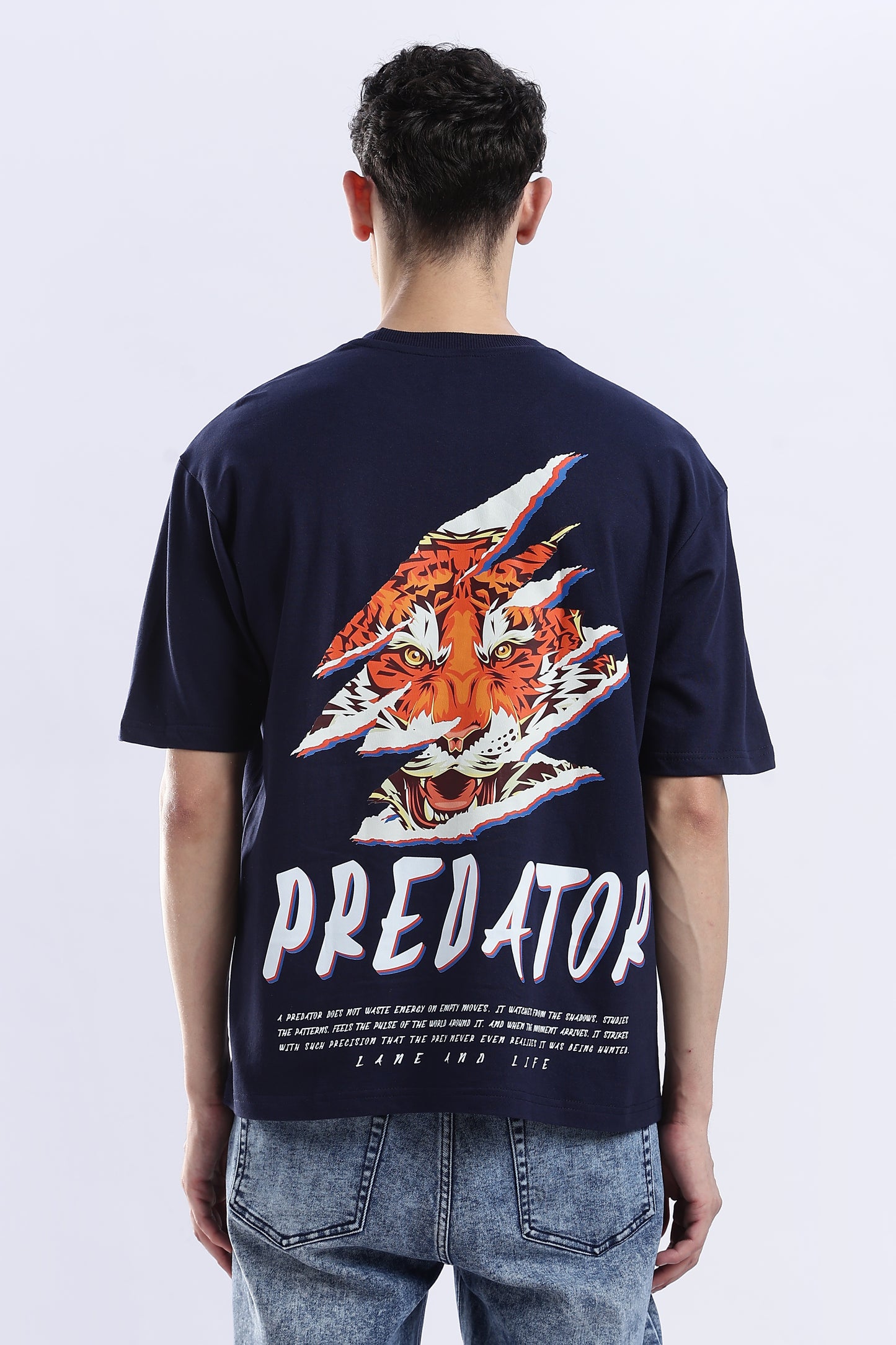 NAVY PREDATOR WILD T-SHIRT